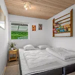 Einari - 500m From The Sea By Interhome