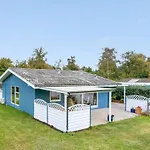 Einari - 500m From The Sea By Interhome