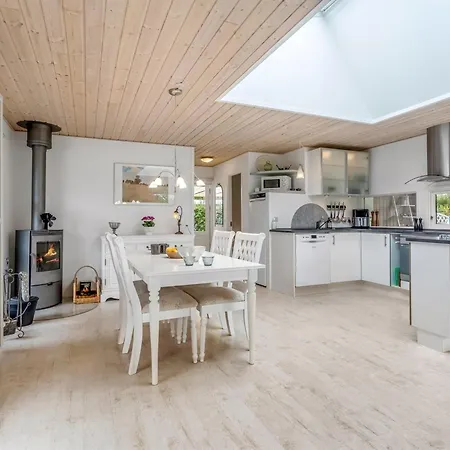 Einari - 500m From The Sea By Interhome Feriehus *