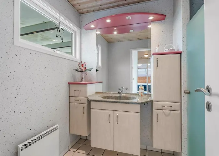 Einari - 500m From The Sea By Interhome * Rødby